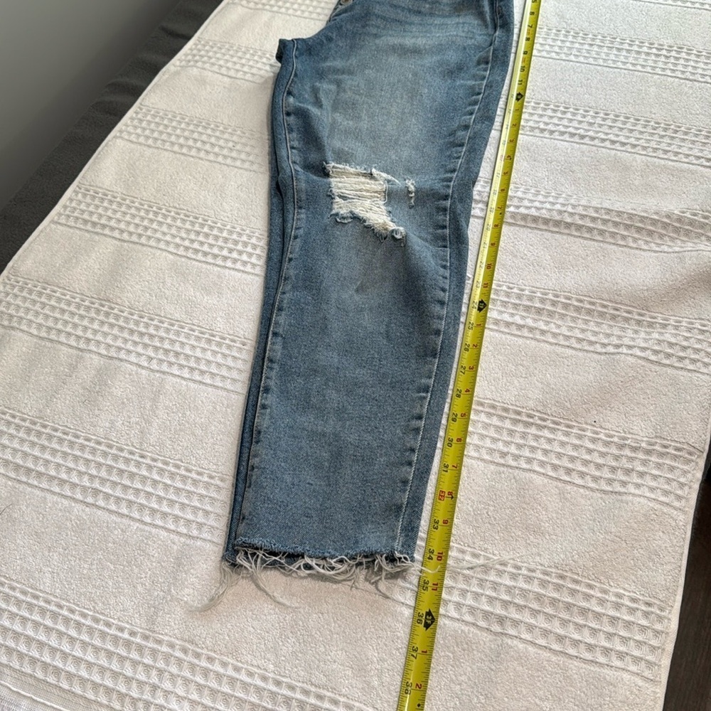 SO Blue Cropped Ankle Jeans with Distressed Style 27/5 - Picture 5 of 7